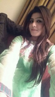 Dimple, Dubai Massage call girl