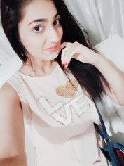 Shruti Agarwal +, Dubai Massage call girl