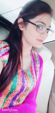 Shruti Agarwal +, Dubai Massage call girl