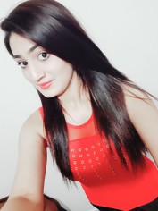 Shruti Agarwal +, Dubai Massage escort