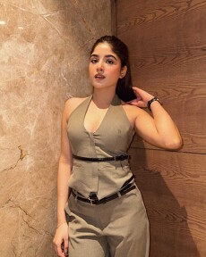 Mishi, Dubai Massage escort